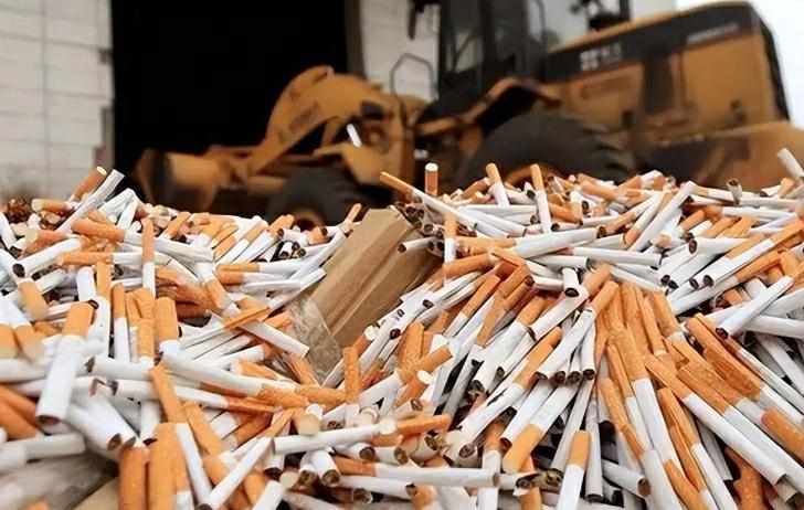  便利店巨头卷入售假争议；低成本违法如何屡禁不止。 新闻