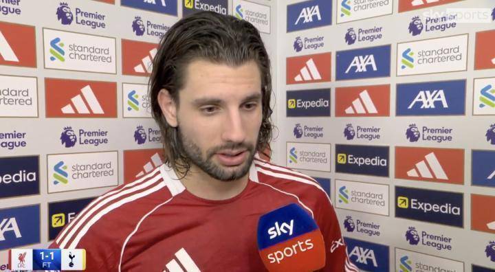 索博斯洛伊赛后发声;利物浦警钟长鸣,最后时刻屡丢球,下赛季前景堪忧。 体育新闻