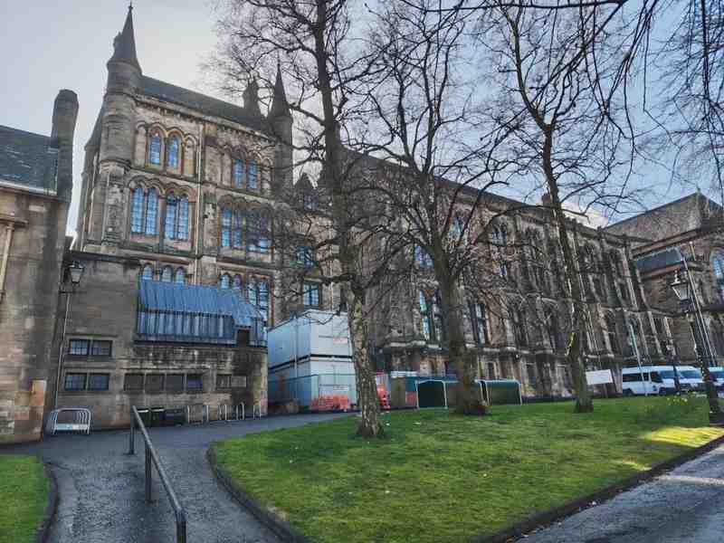  「教育投资暗战」：英国留学如何成为中产家庭的阶层护城河 教育招生