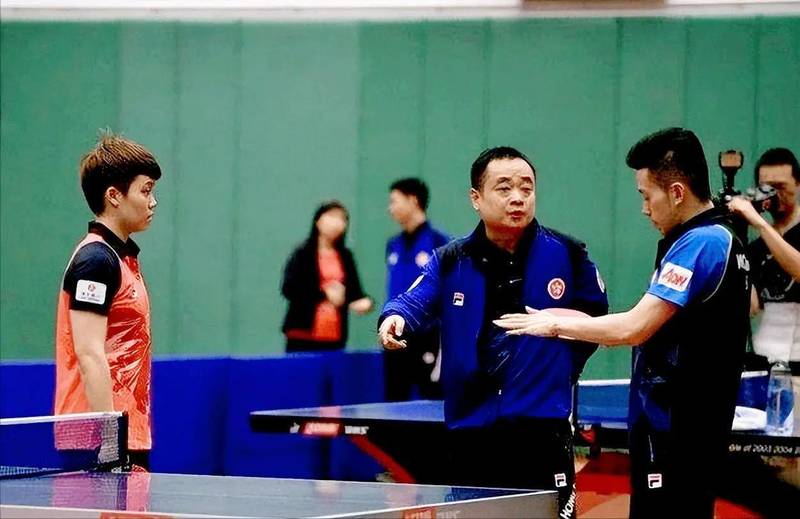  从幕后到台前：技术深剖刘国栋的执教方法论与香港队备战策略 体育新闻