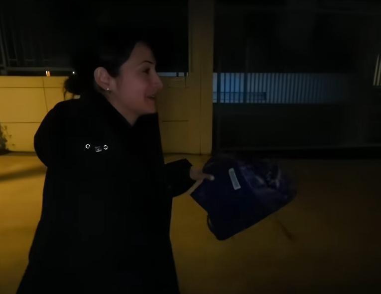  技术架构与社会治理的交汇：深夜快递自提系统运行机制深度解析 新闻 技术架构与社会治理的交汇：深夜快递自提系统运行机制深度解析 新闻