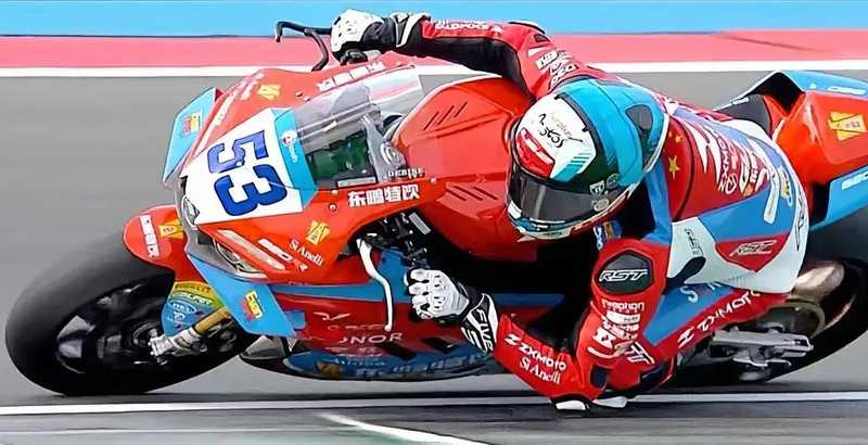  WSBK荷兰站数据复盘：德比斯与卡里卡苏洛的赛道效率对比分析 体育新闻 WSBK荷兰站数据复盘：德比斯与卡里卡苏洛的赛道效率对比分析 体育新闻