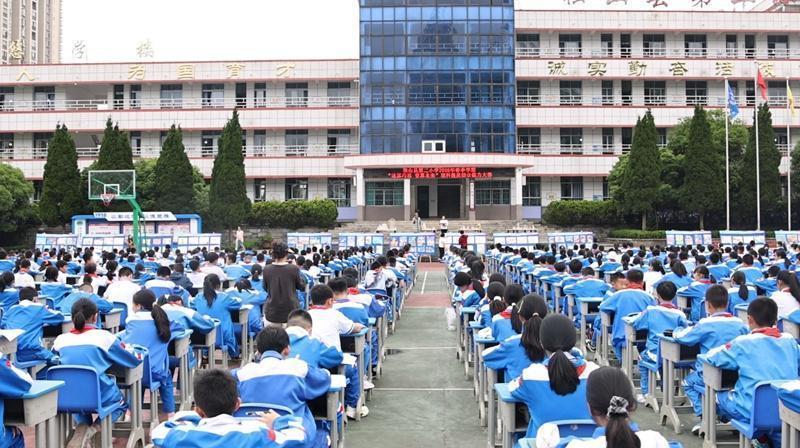  从口算到逻辑推理：一场覆盖2398人的全学段理科能力大赛深度复盘 教育招生